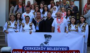BALKAN HALK DANSLARI TOPLULUĞUMUZ ANTALYA’YI BÜYÜLEDİ